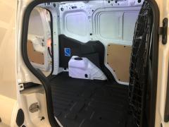 https://lasfurgonetasdealfonso.com/media/com_expautospro/images/big/furgonetas_de_segunda_mano_ford_transit_68e373afc14cf.JPG