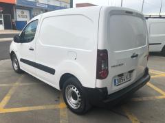 https://lasfurgonetasdealfonso.com/media/com_expautospro/images/big/furgonetas_de_segunda_mano_peugeot_partner_6a22efbf307f1.JPG